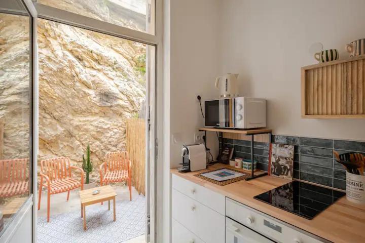 "La Baigneuse" Vallon Des Auffes Marseille Exterior photo